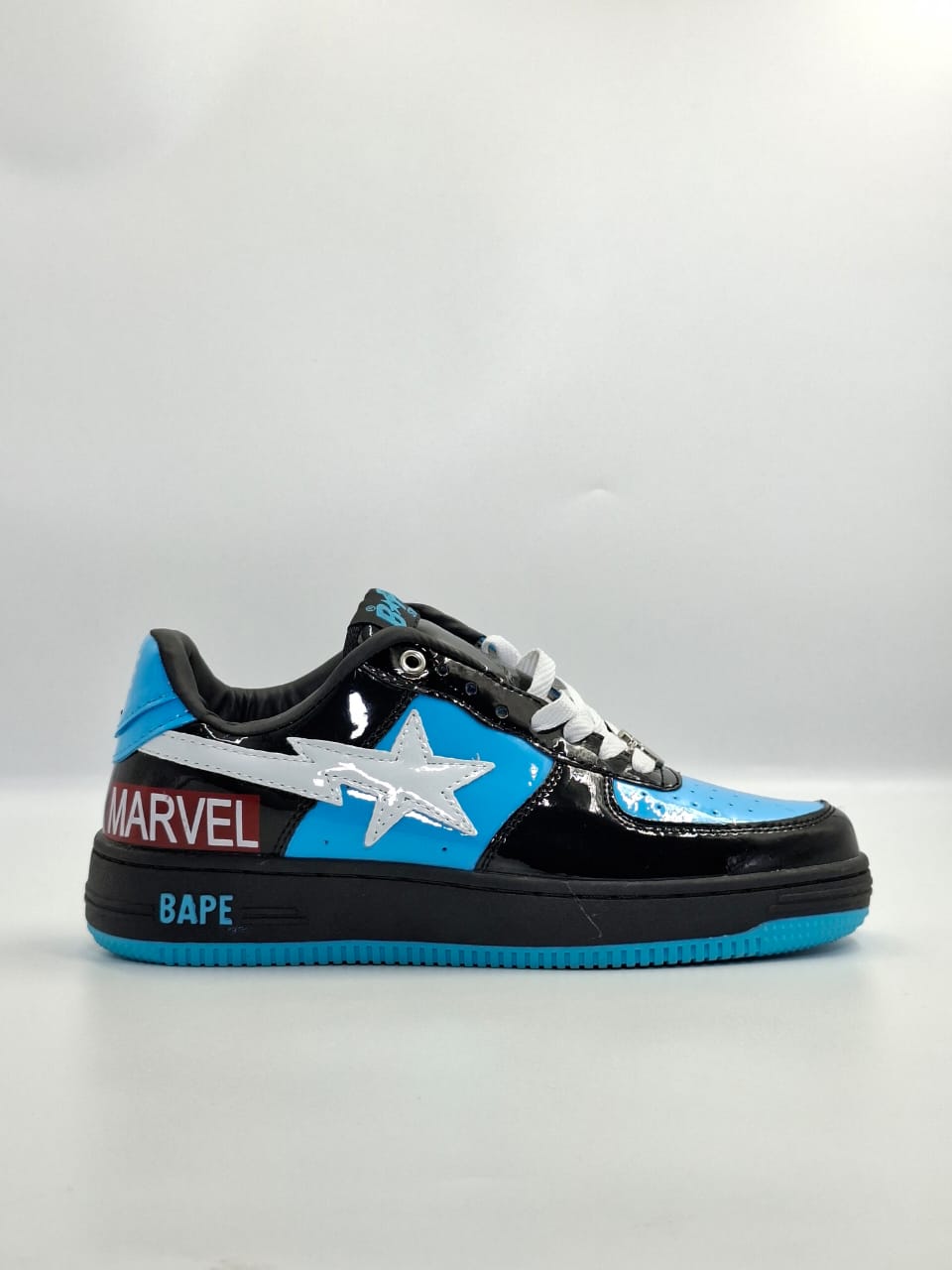 BAPE- STAR SNEAKER