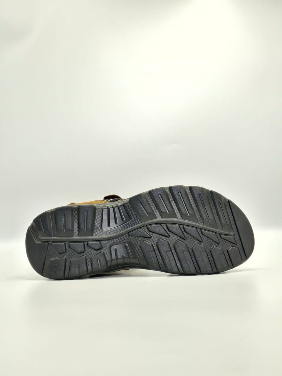 MENS' OPEN SANDALS